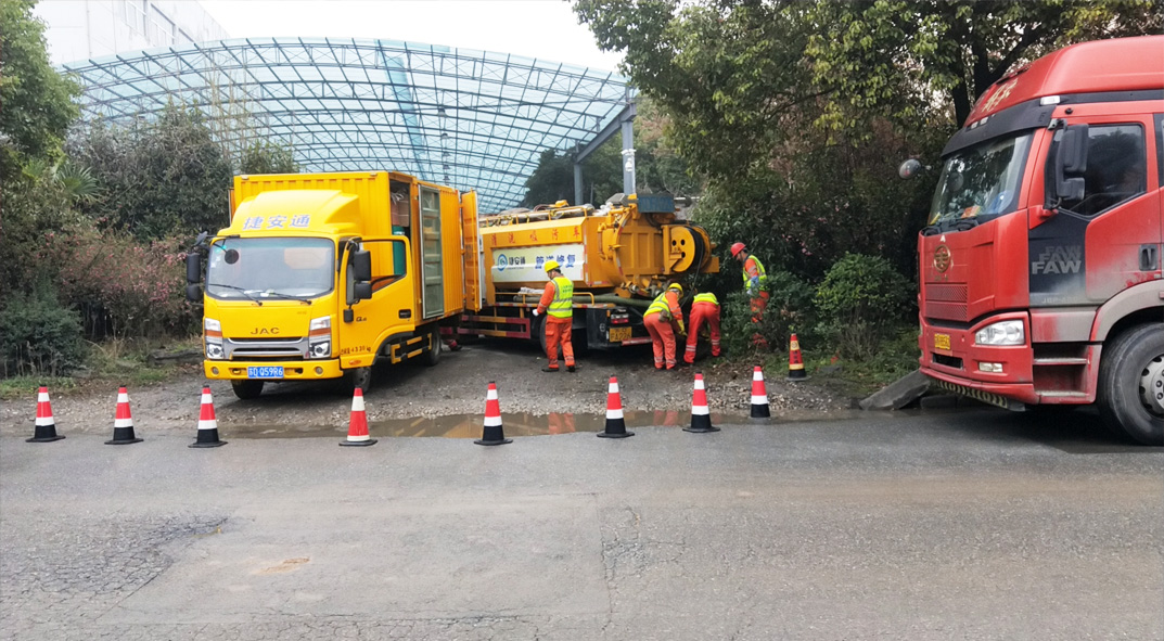 高昌成区雨污水管网“四位一体”检测疏通项目
